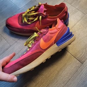 Nike waffle one